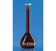 Volumetric flask, BLAUBRAND, A, DE-M, 20 ml, Boro 3.3, NS 12/21, PP stopper, amber